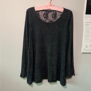 Basil Lola lace top